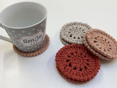 gestrickte Tassenuntersetzer